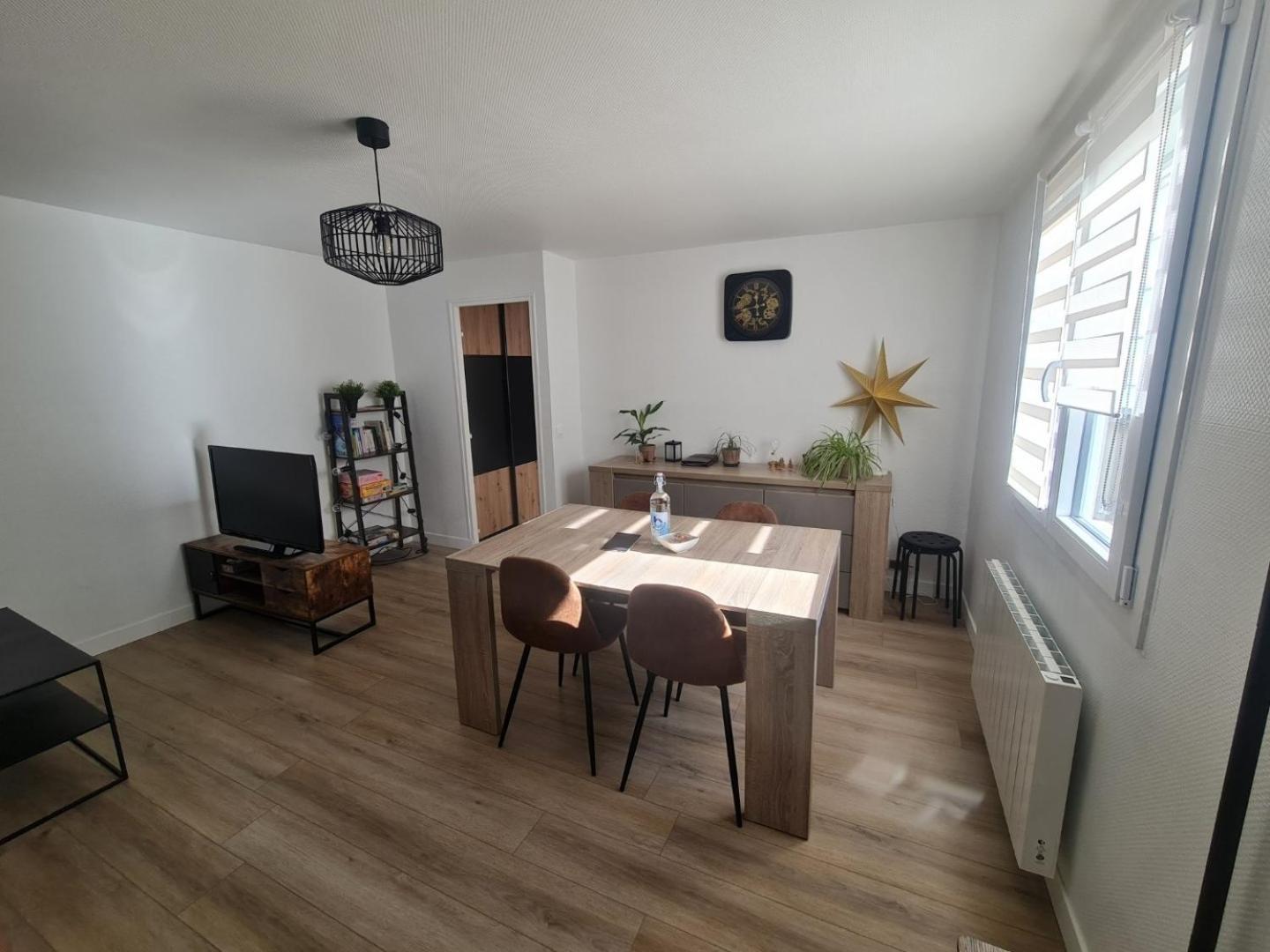 Besancon Appartement T2 Sur Cour Interieure Proximite Gare Εξωτερικό φωτογραφία